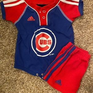 0/3 months Adidas Cubs outfit